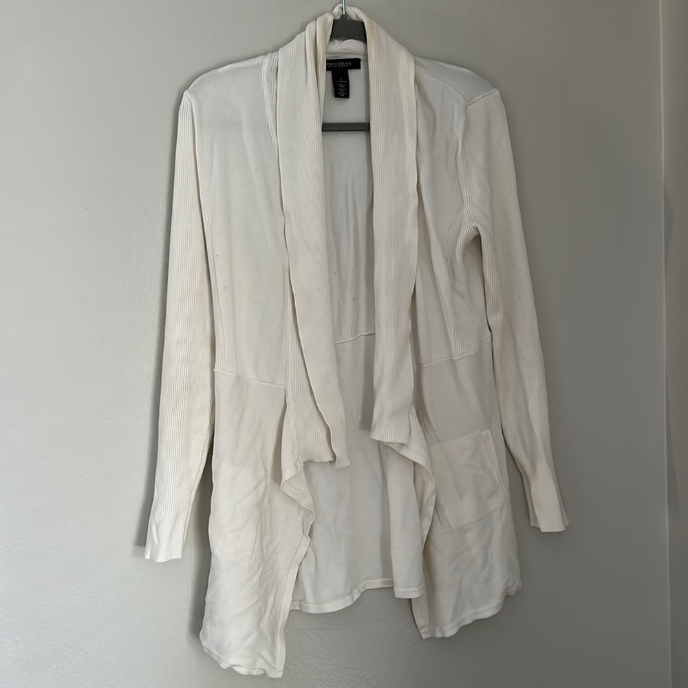 ⚪️🖤White House Black Market Cream Cardigan/Sweater